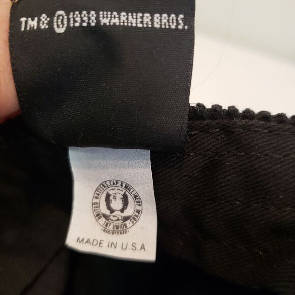 1998 Warner Brothers Corduroy Cap with Embroidered Bugs Bunny main image 5